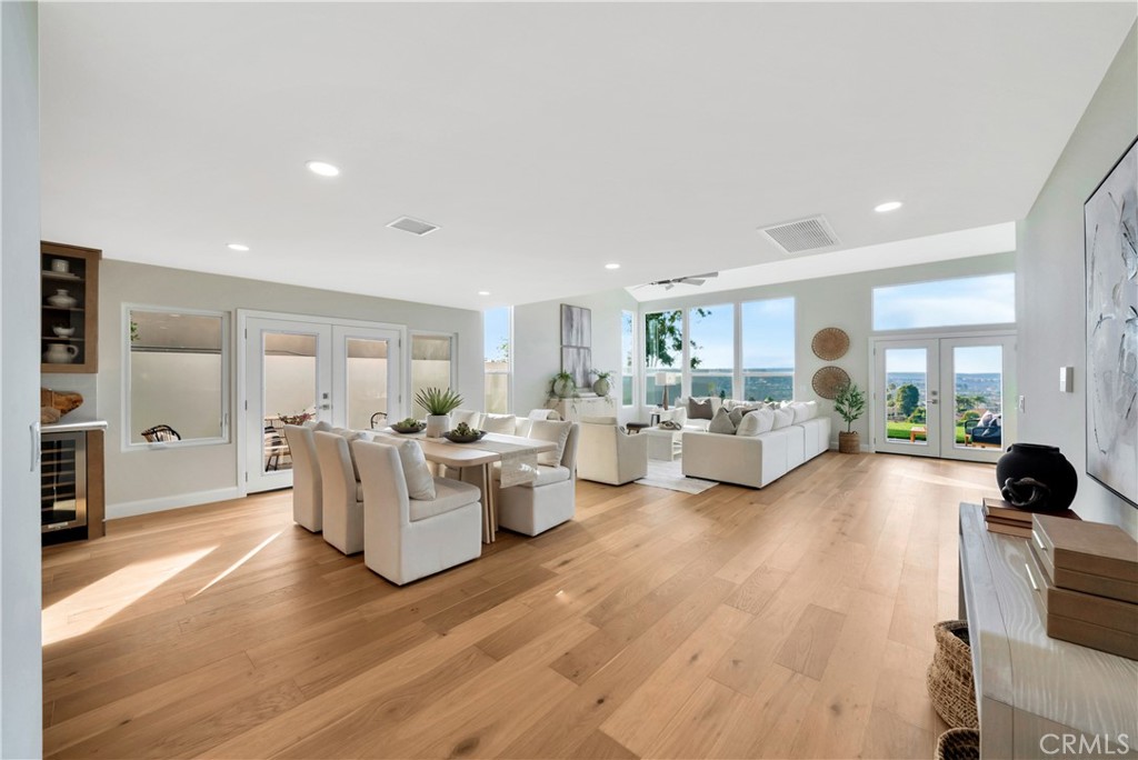 24471 Los Serranos Drive