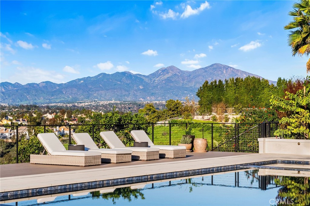 27501 Boothill Court