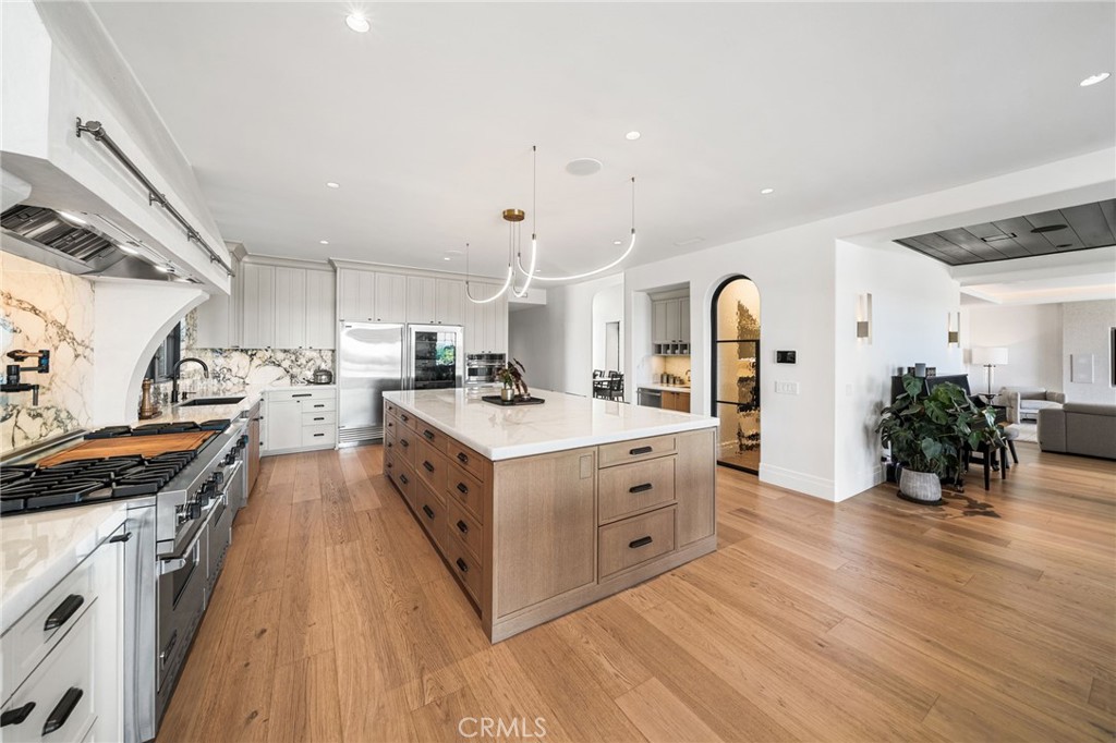 27501 Boothill Court