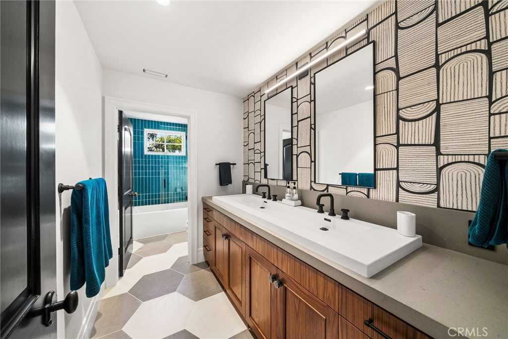 27501 Boothill Court