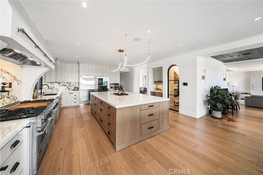 27501 Boothill Court