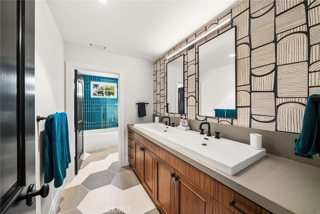 27501 Boothill Court