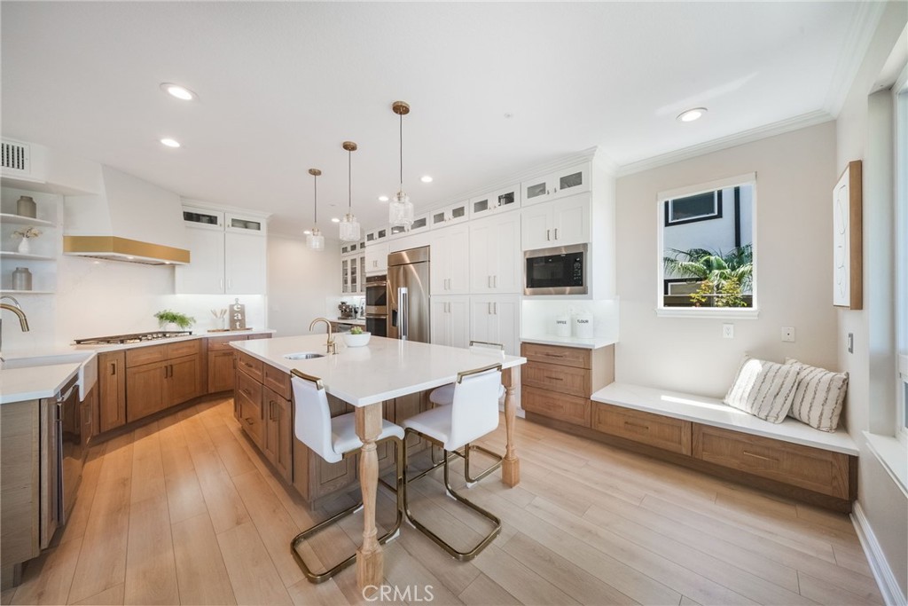 2536 Calle Jade