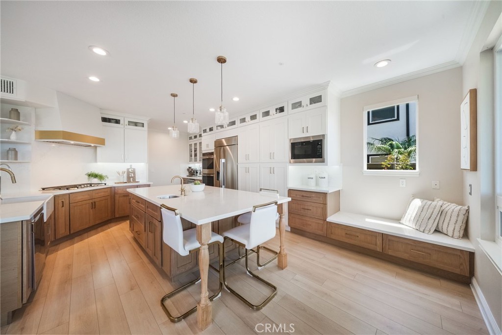 2536 Calle Jade