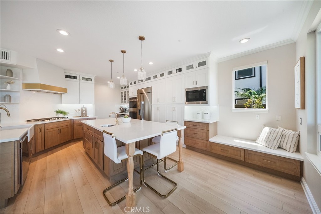 2536 Calle Jade