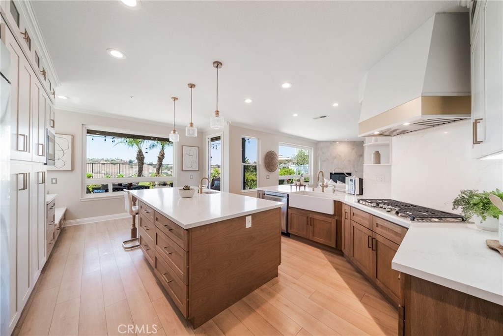 2536 Calle Jade