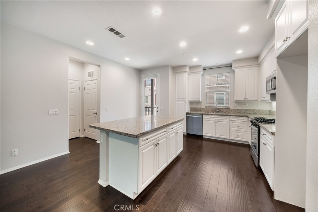 32 Aliso Ridge