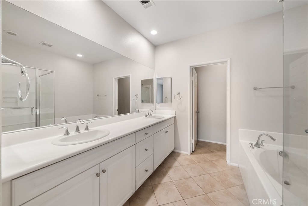 32 Aliso Ridge