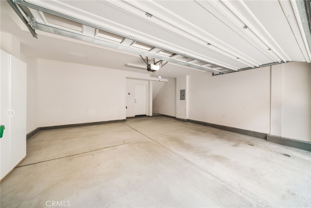 32 Aliso Ridge