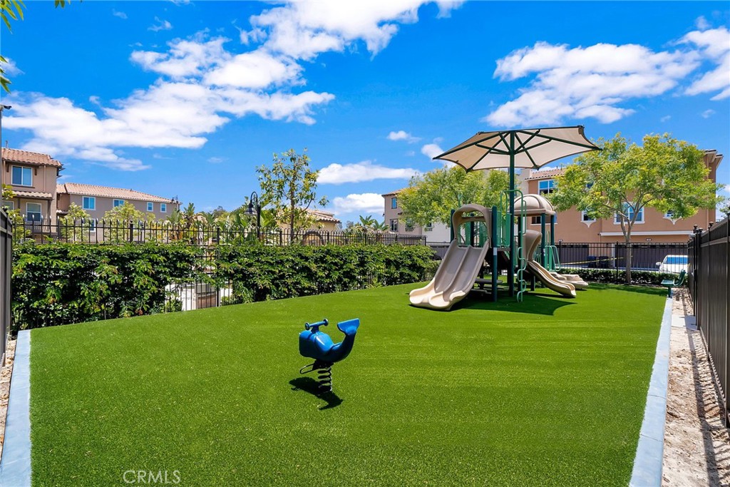 32 Aliso Ridge