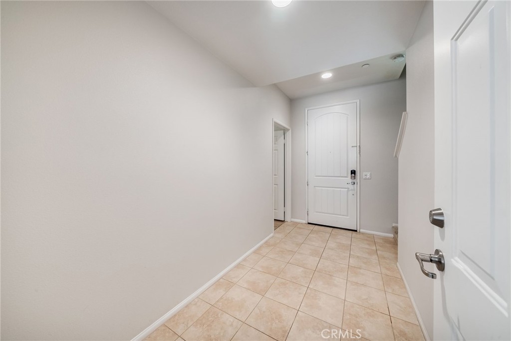 32 Aliso Ridge