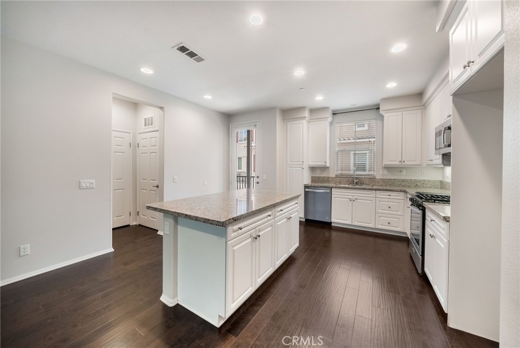 32 Aliso Ridge