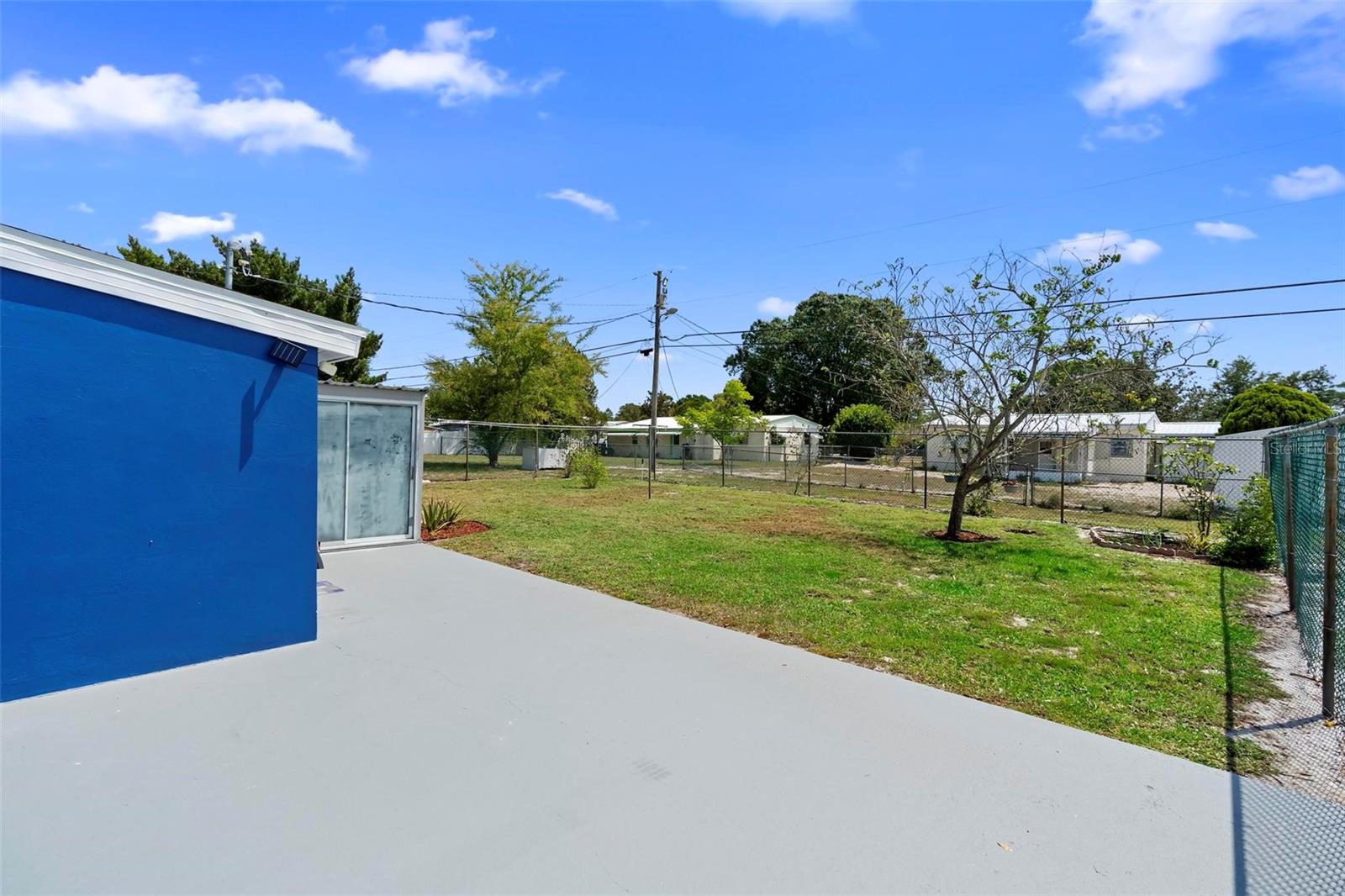 507 RAYMOND AVE
