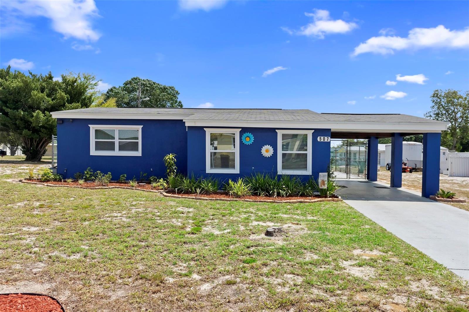 507 RAYMOND AVE