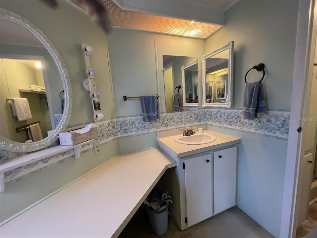 168 CHERRYWOOD DR