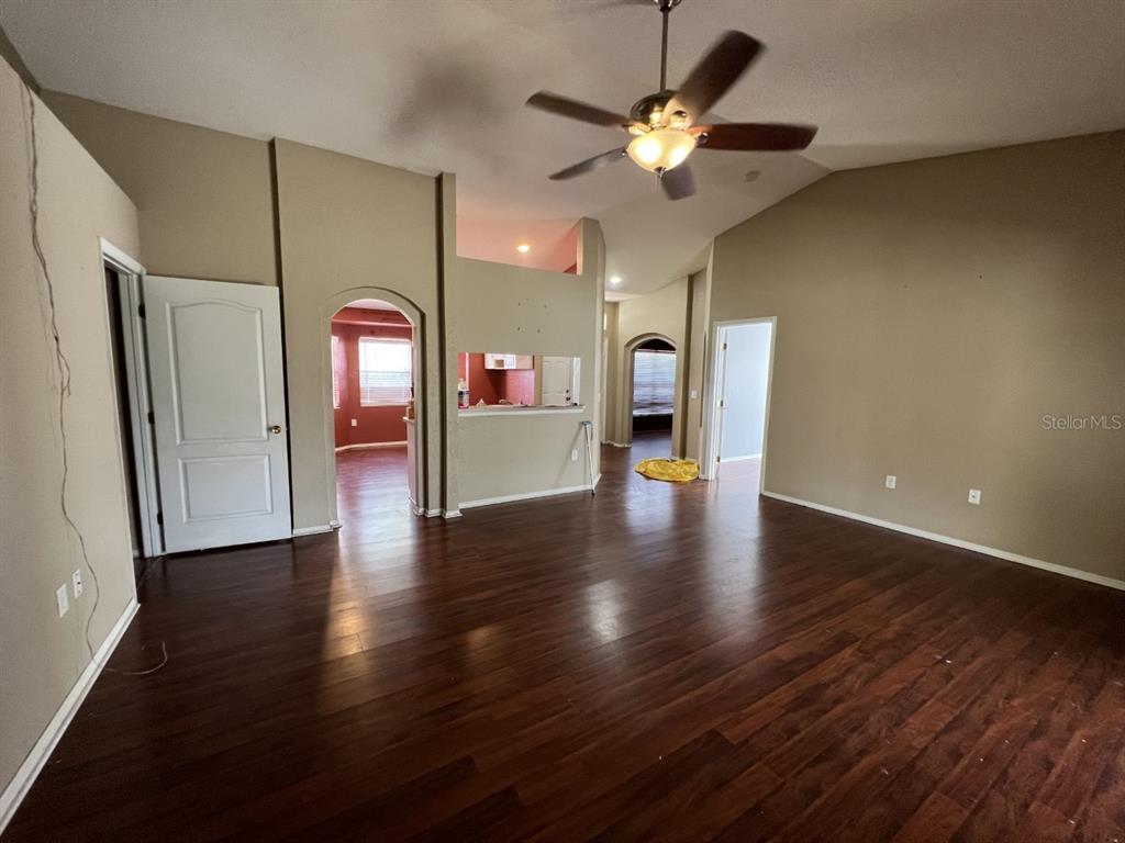 6065 HILLSIDE HEIGHTS DR