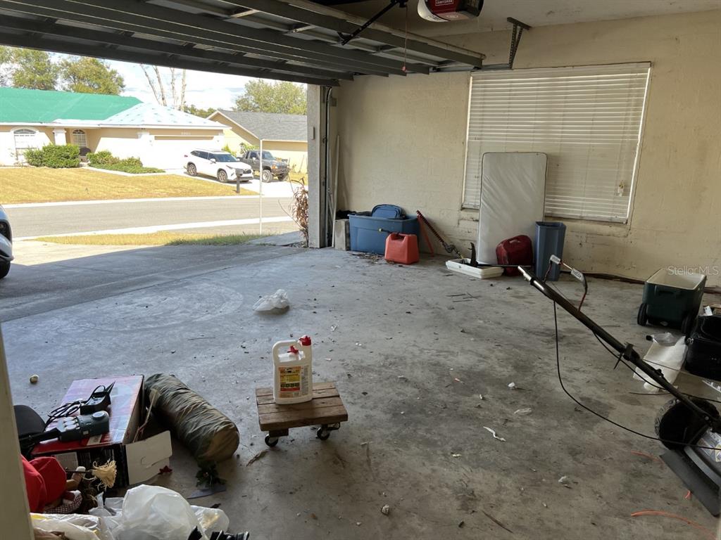 6065 HILLSIDE HEIGHTS DR