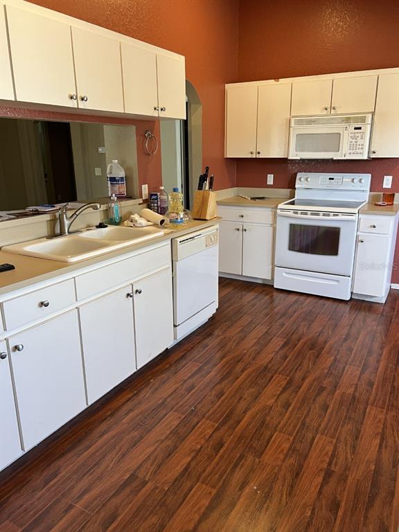 6065 HILLSIDE HEIGHTS DR