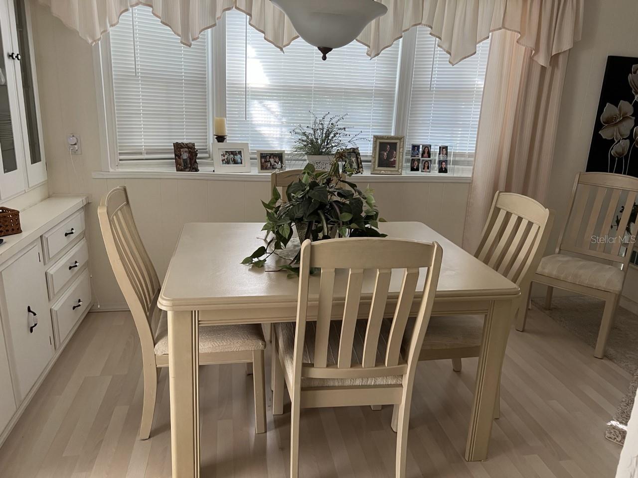 9072 LAKE POINT BLVD