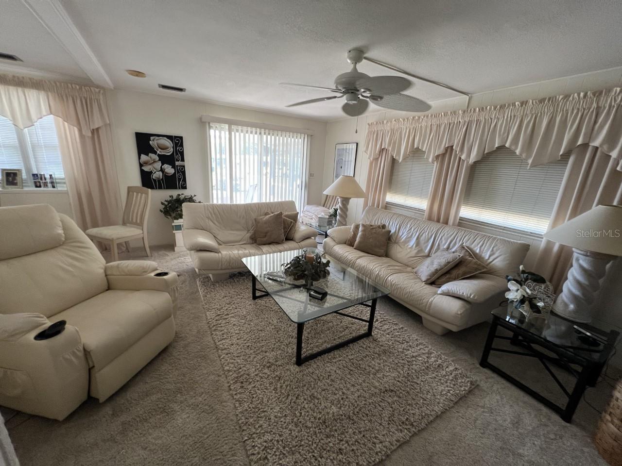 9072 LAKE POINT BLVD