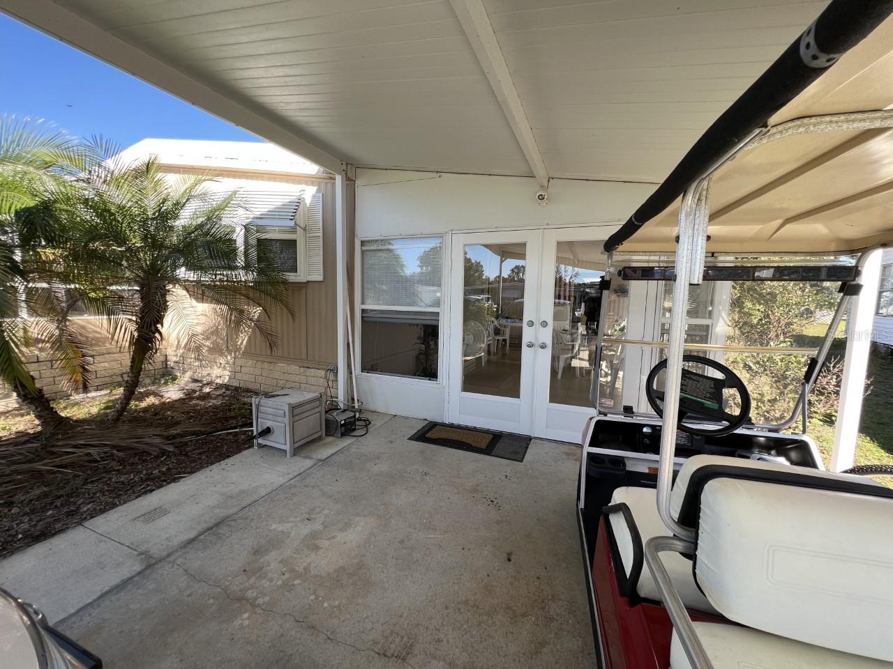 9072 LAKE POINT BLVD