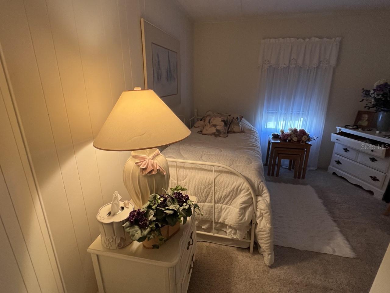 9072 LAKE POINT BLVD