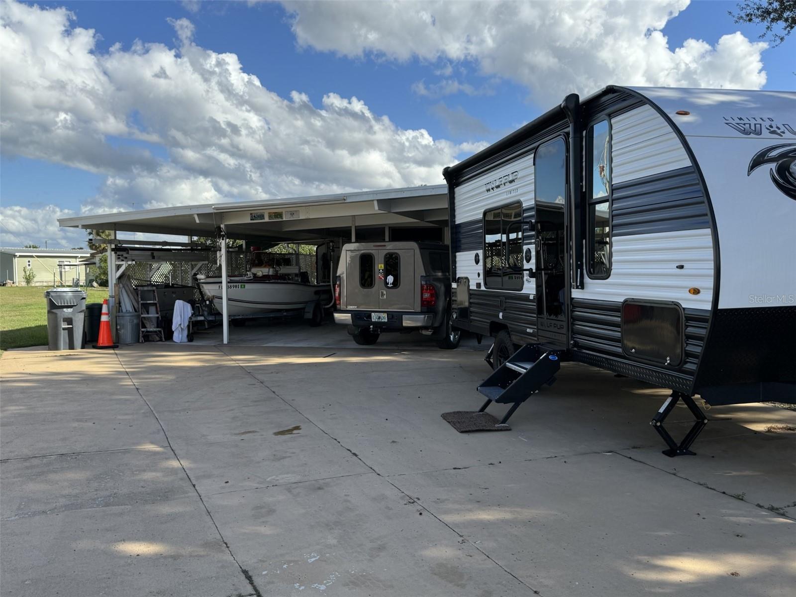 9000 LAKE POINT BLVD