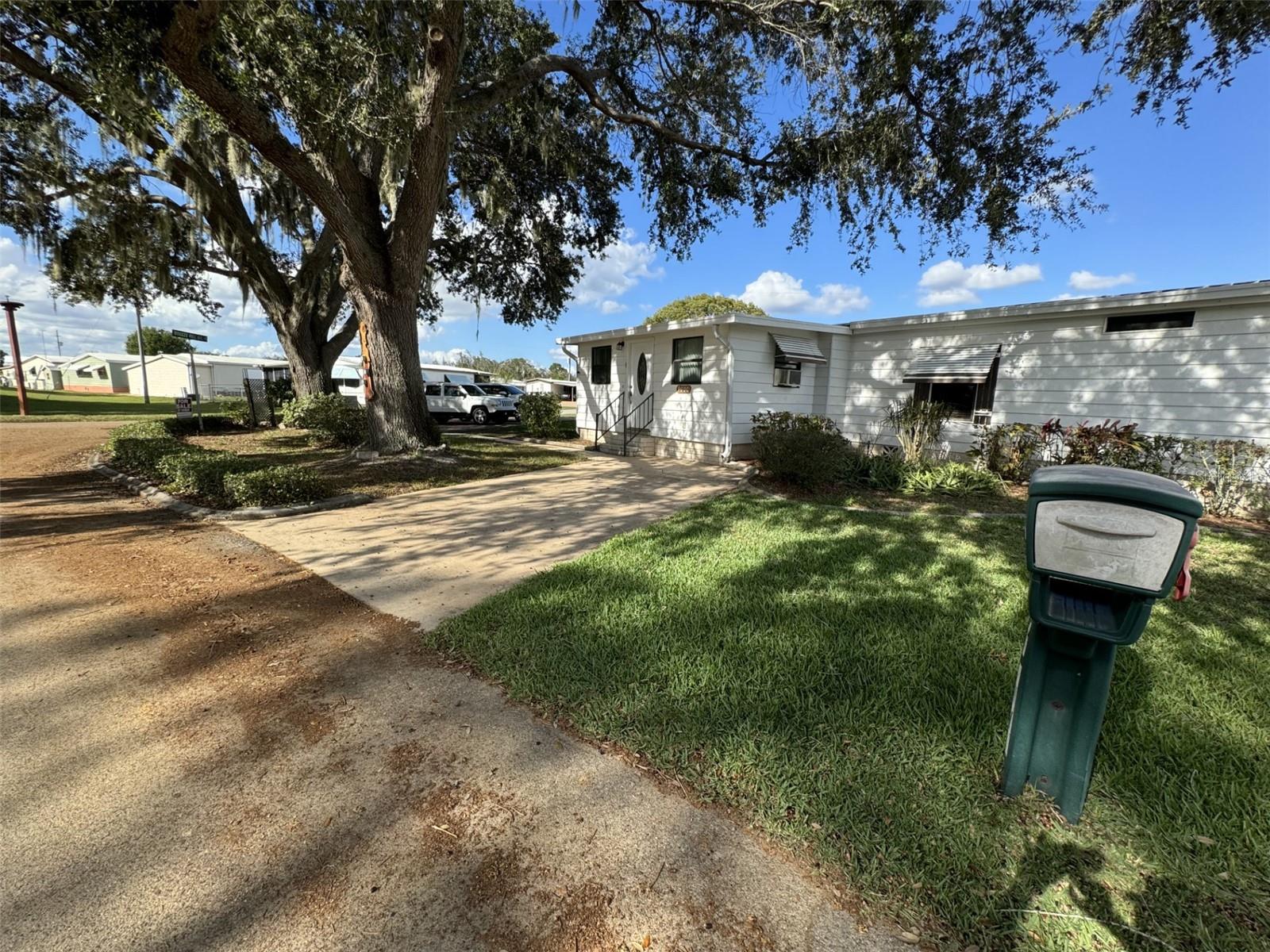 9000 LAKE POINT BLVD