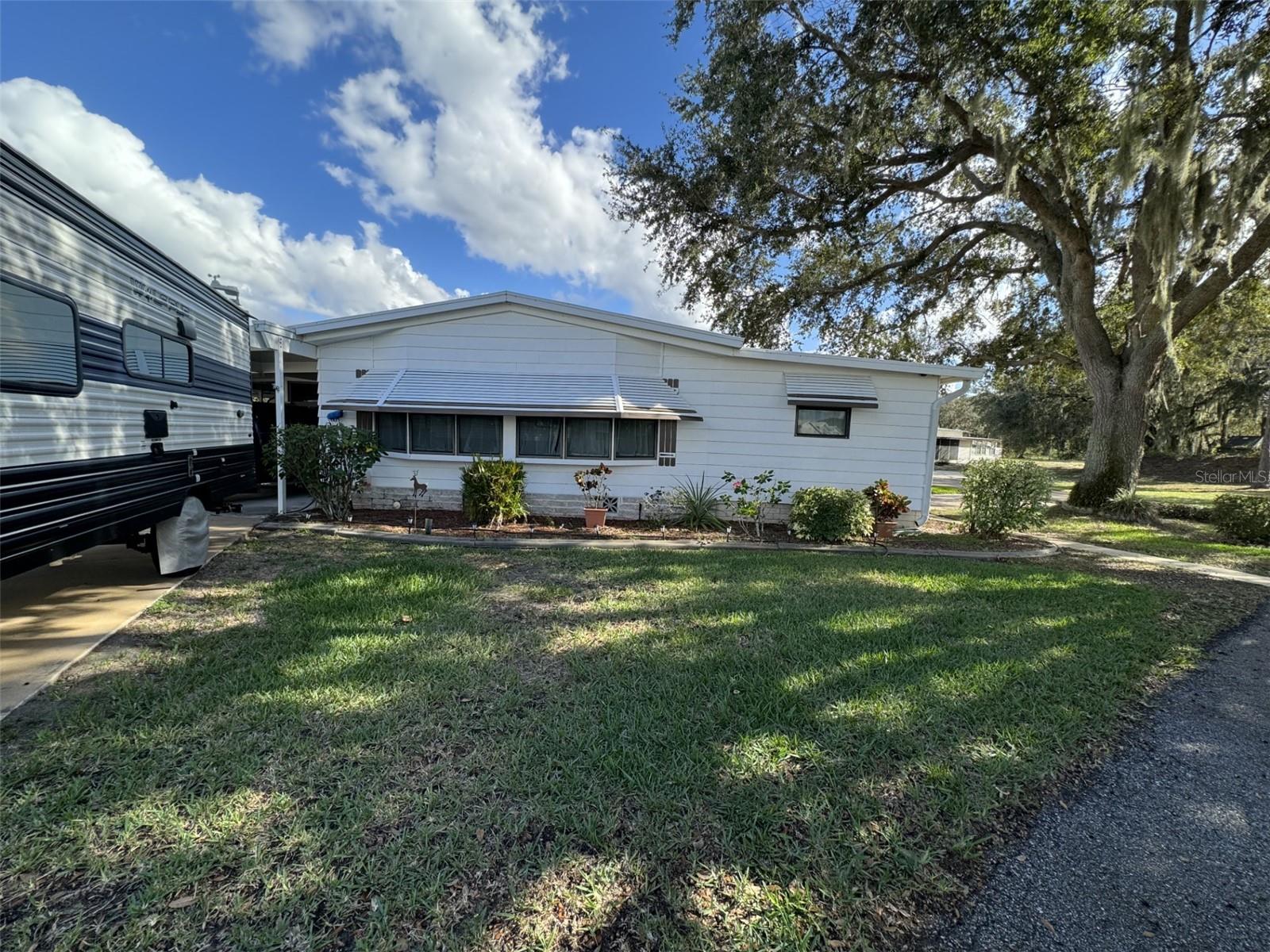 9000 LAKE POINT BLVD