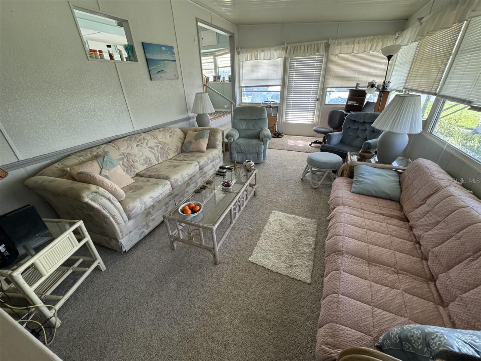 28 BEAVERKILL DR