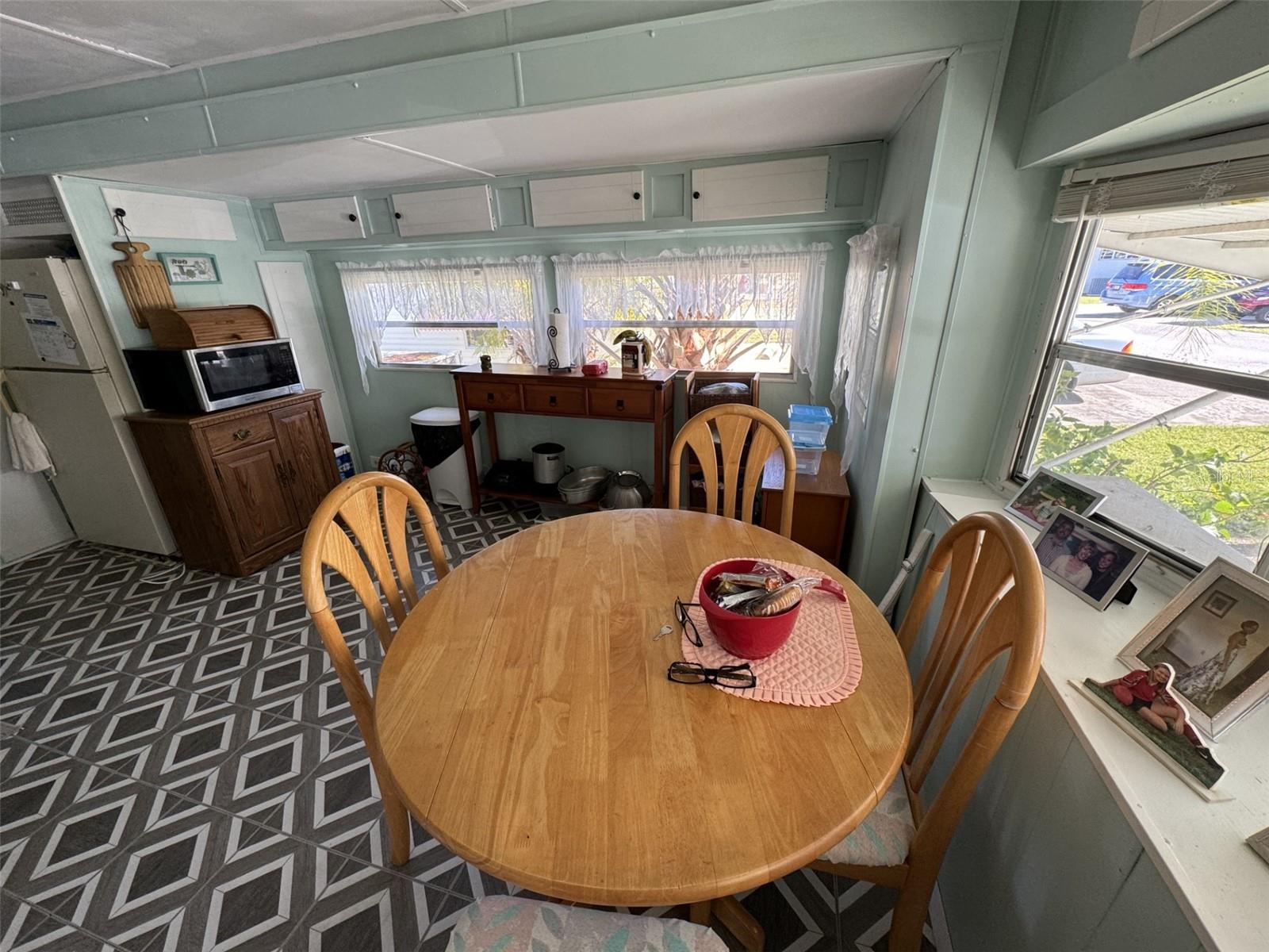 28 BEAVERKILL DR