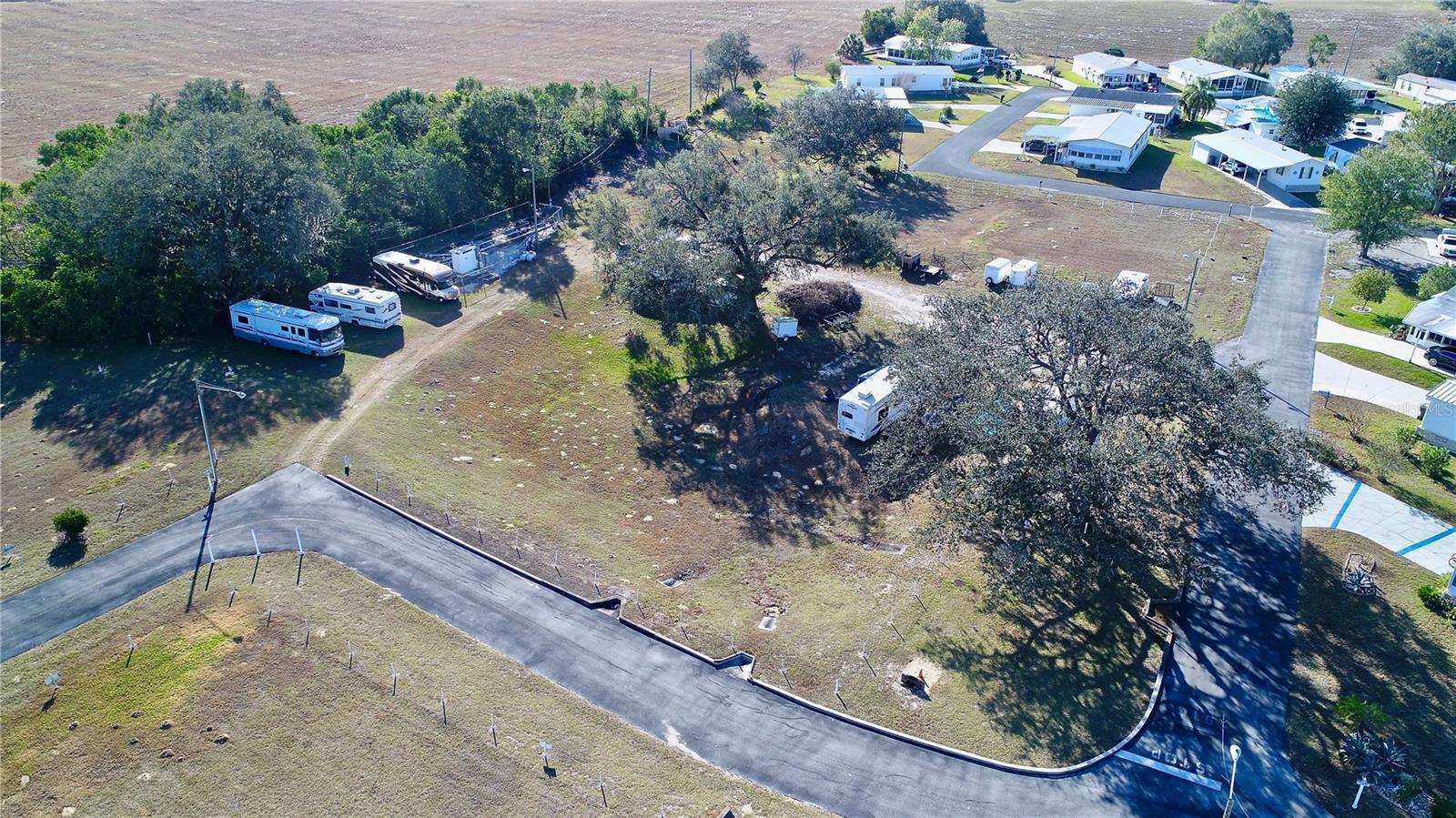 161 CANDLEWOOD DR