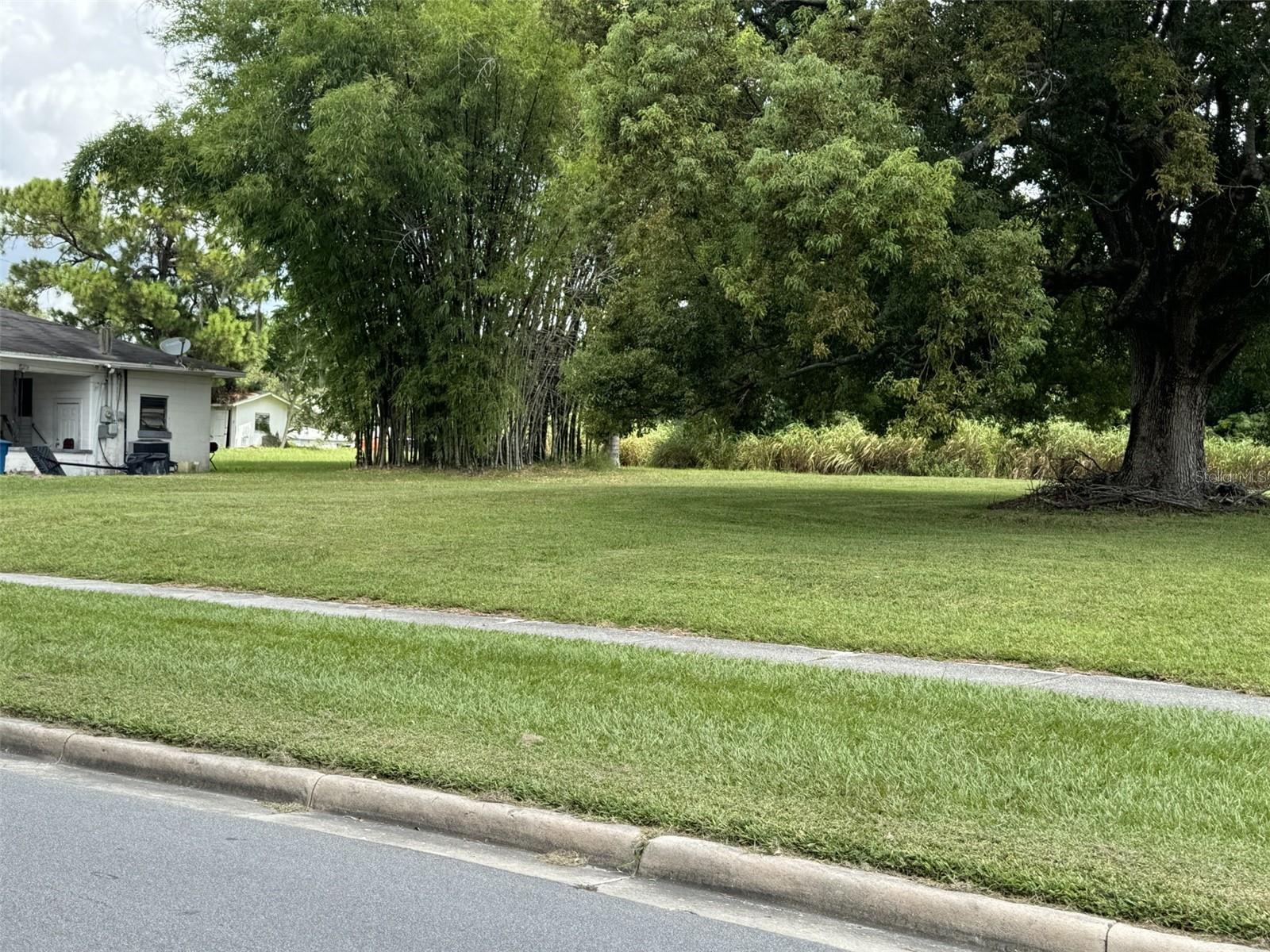 109 109 DR M L KING JR BLVD