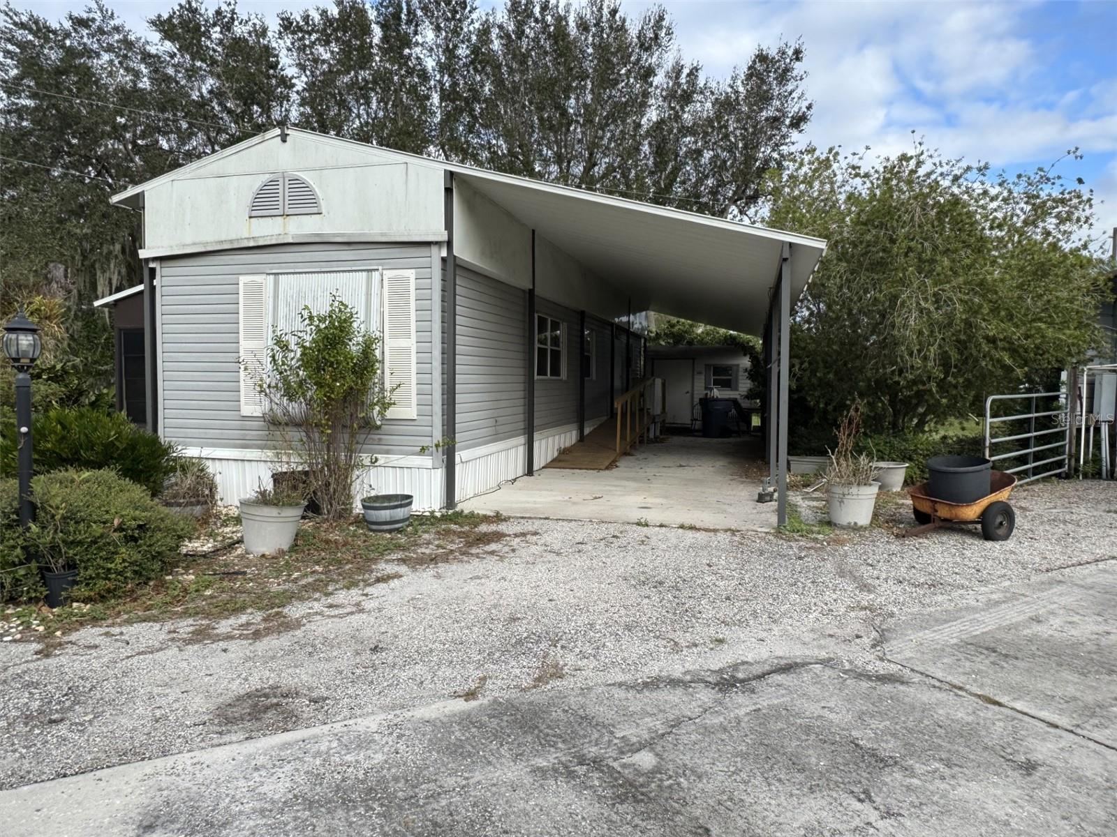 10411 KISSIMMEE BLVD