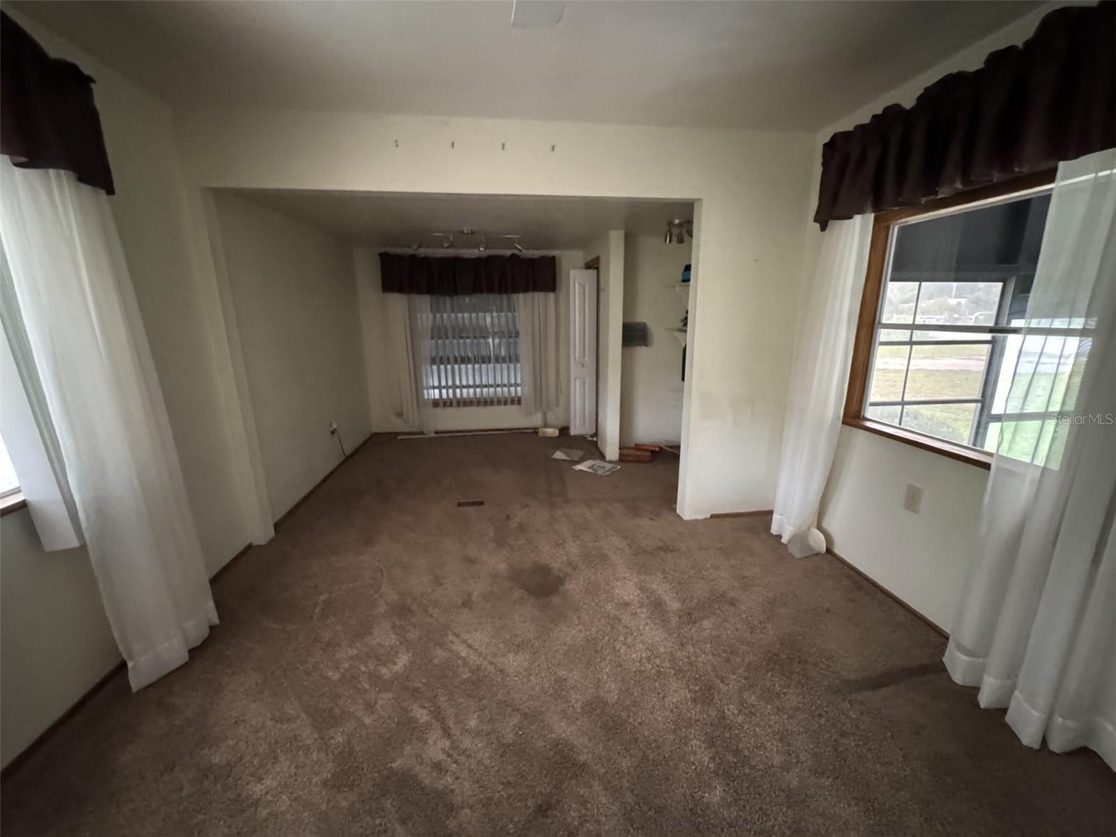 10411 KISSIMMEE BLVD