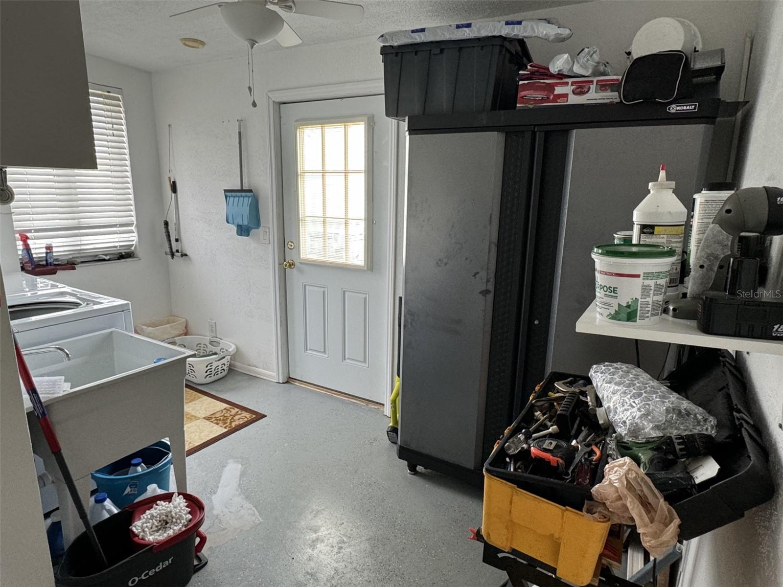 245 CHERRYWOOD DR