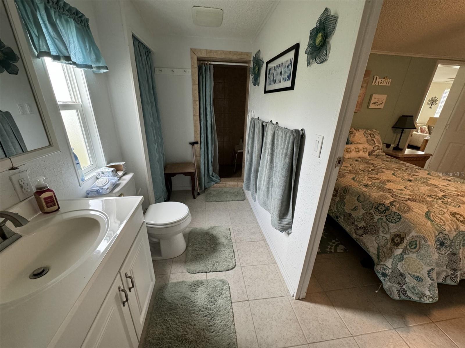 245 CHERRYWOOD DR