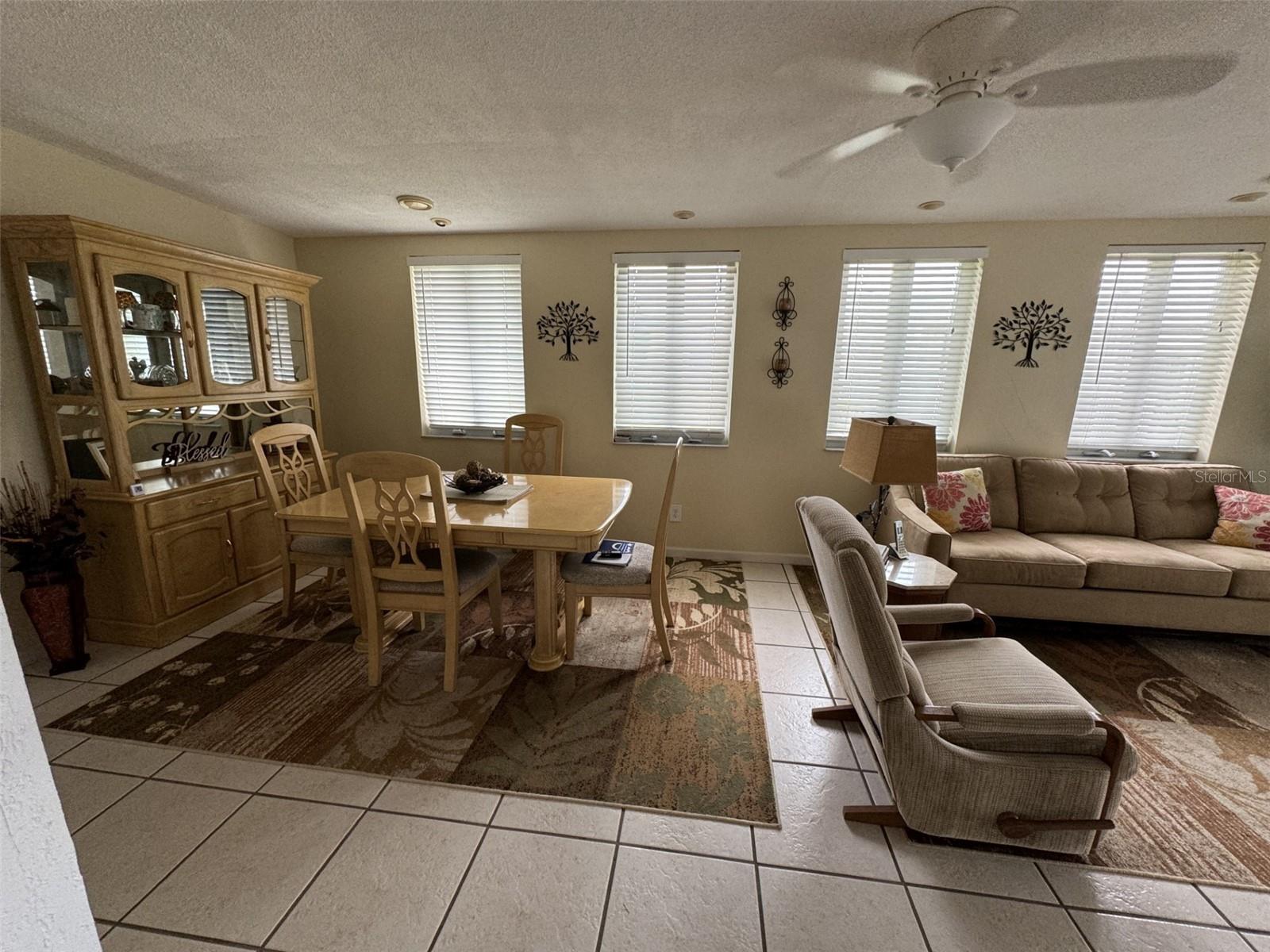 245 CHERRYWOOD DR