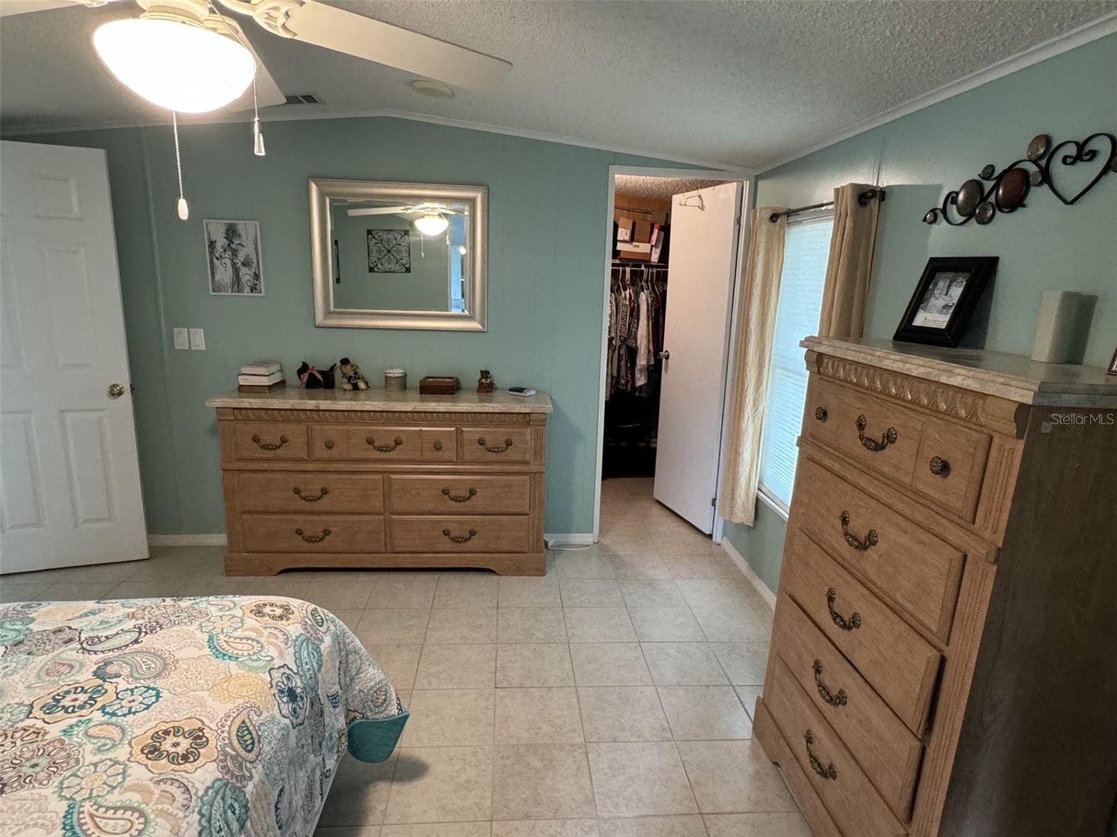 245 CHERRYWOOD DR