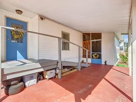 8442 BREEZE HILL DR