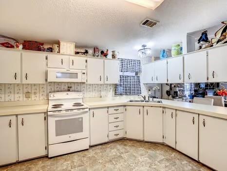 8442 BREEZE HILL DR