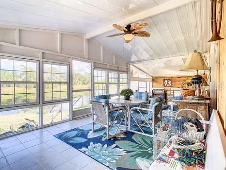 8442 BREEZE HILL DR