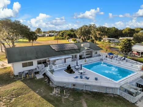 8442 BREEZE HILL DRIVE