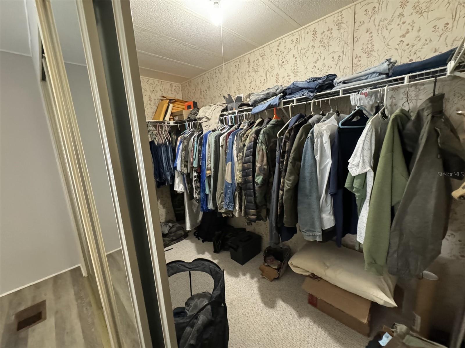 9000 LAKE POINT BLVD