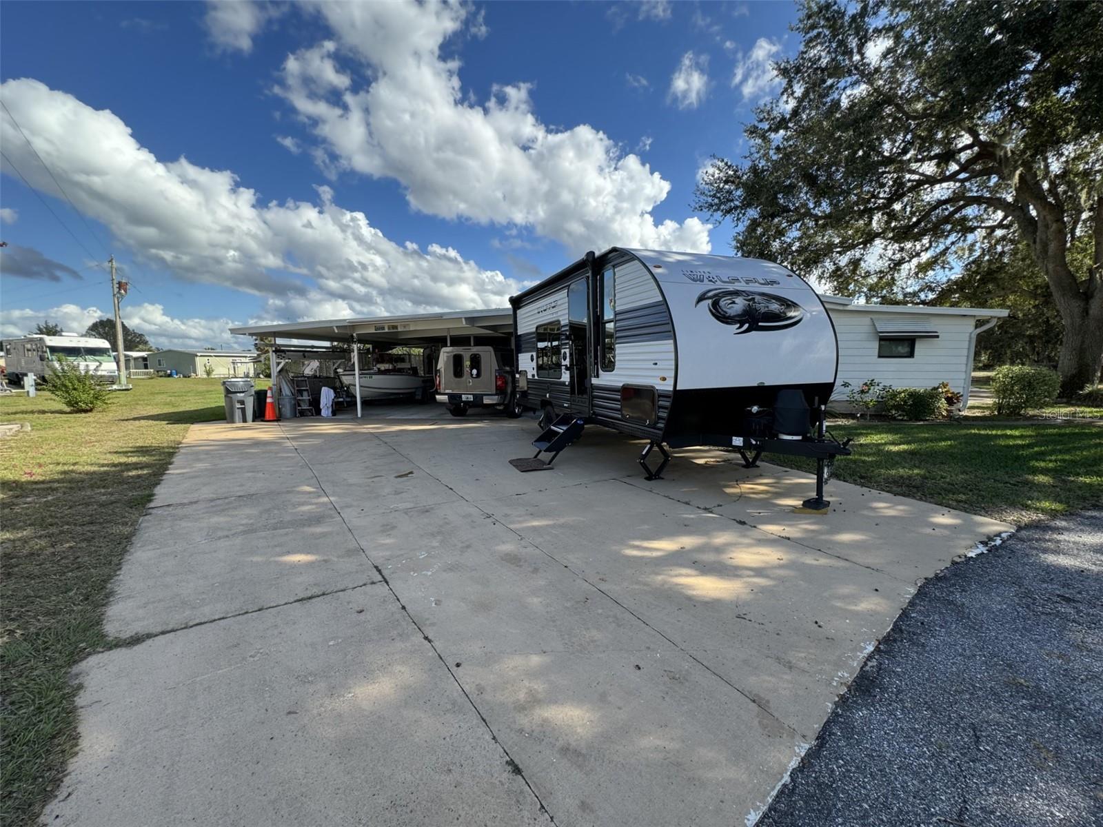 9000 LAKE POINT BLVD