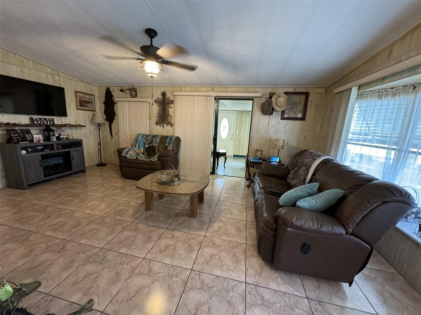 9000 LAKE POINT BLVD