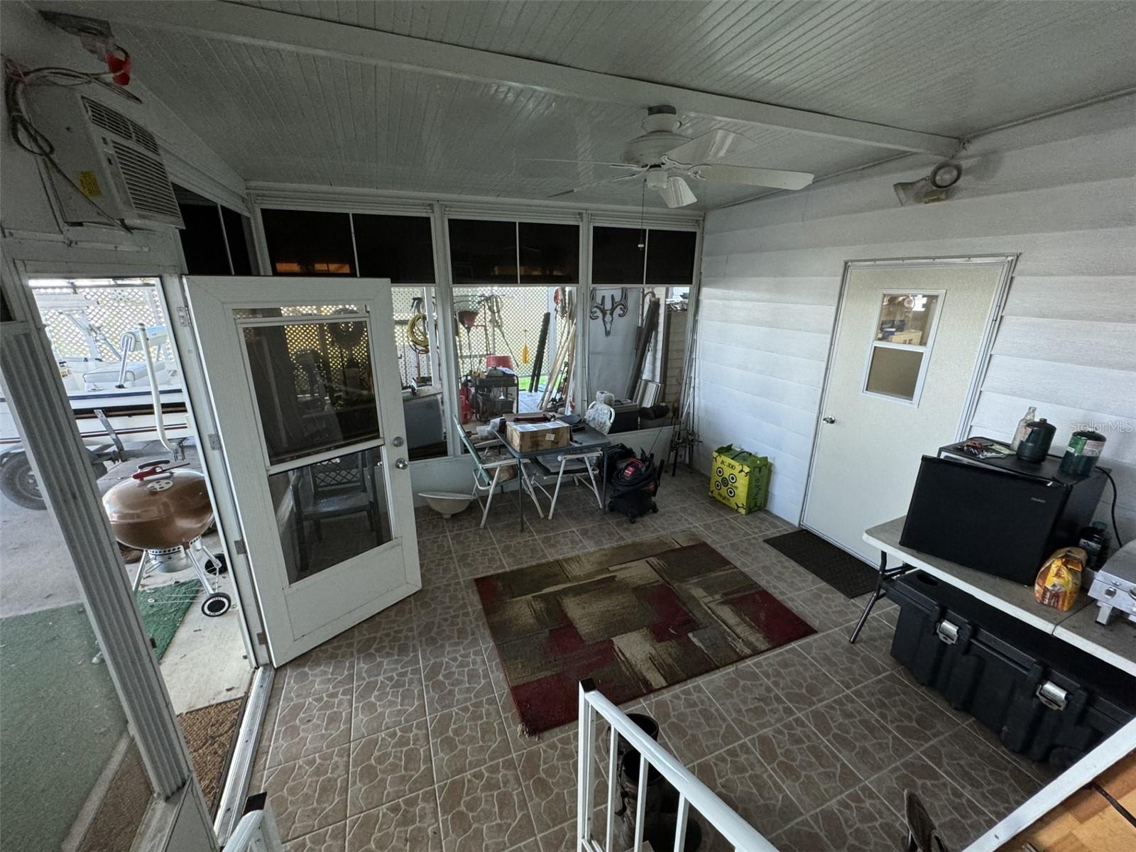 9000 LAKE POINT BLVD