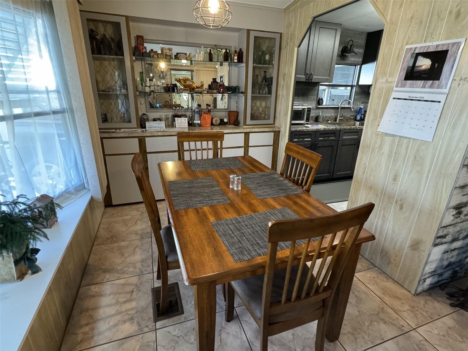 9000 LAKE POINT BLVD