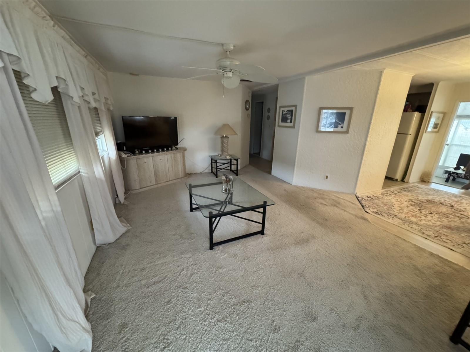 9072 LAKE POINT BLVD