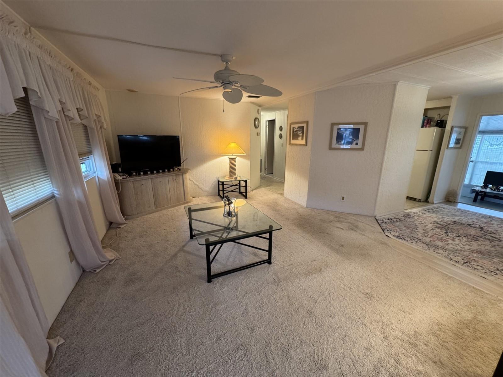 9072 LAKE POINT BLVD